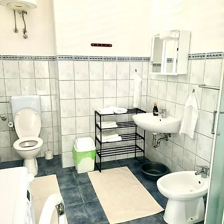Location Downtown & Bacvice Appartamento *