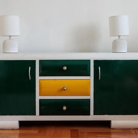 Location Downtown & Bacvice * スプリト