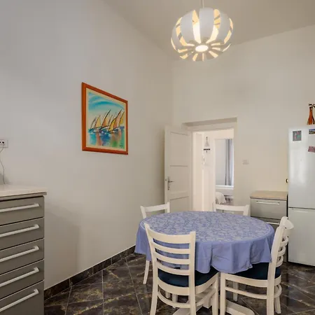 アパート Location Downtown & Bacvice スプリト