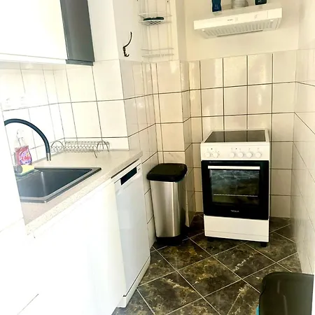 Location Downtown & Bacvice * スプリト